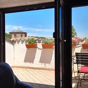 Appartement Corte Cavour. Mansarda Nel Cuore Della, Ravenne